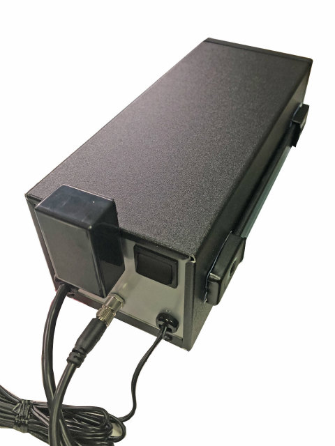 IC-9700用無停電電源装置バッテリー電圧計